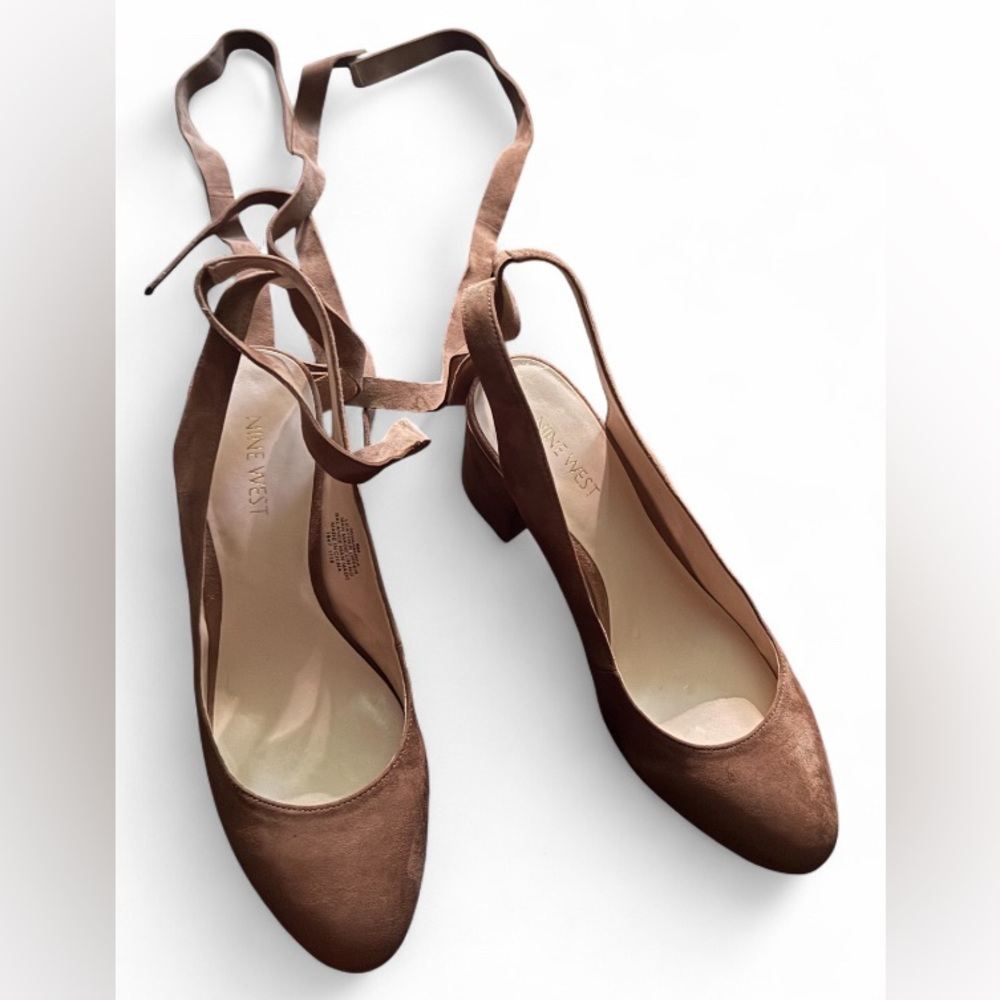 Nine West Brown Suede Lace Up Wrap Heels Women’s 8M Strappy Ankle Tie Sandals